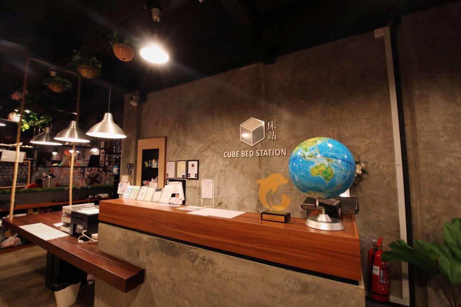Cube Bed Station & Tours Sdn Bhd Hostel Semporna Ngoại thất bức ảnh