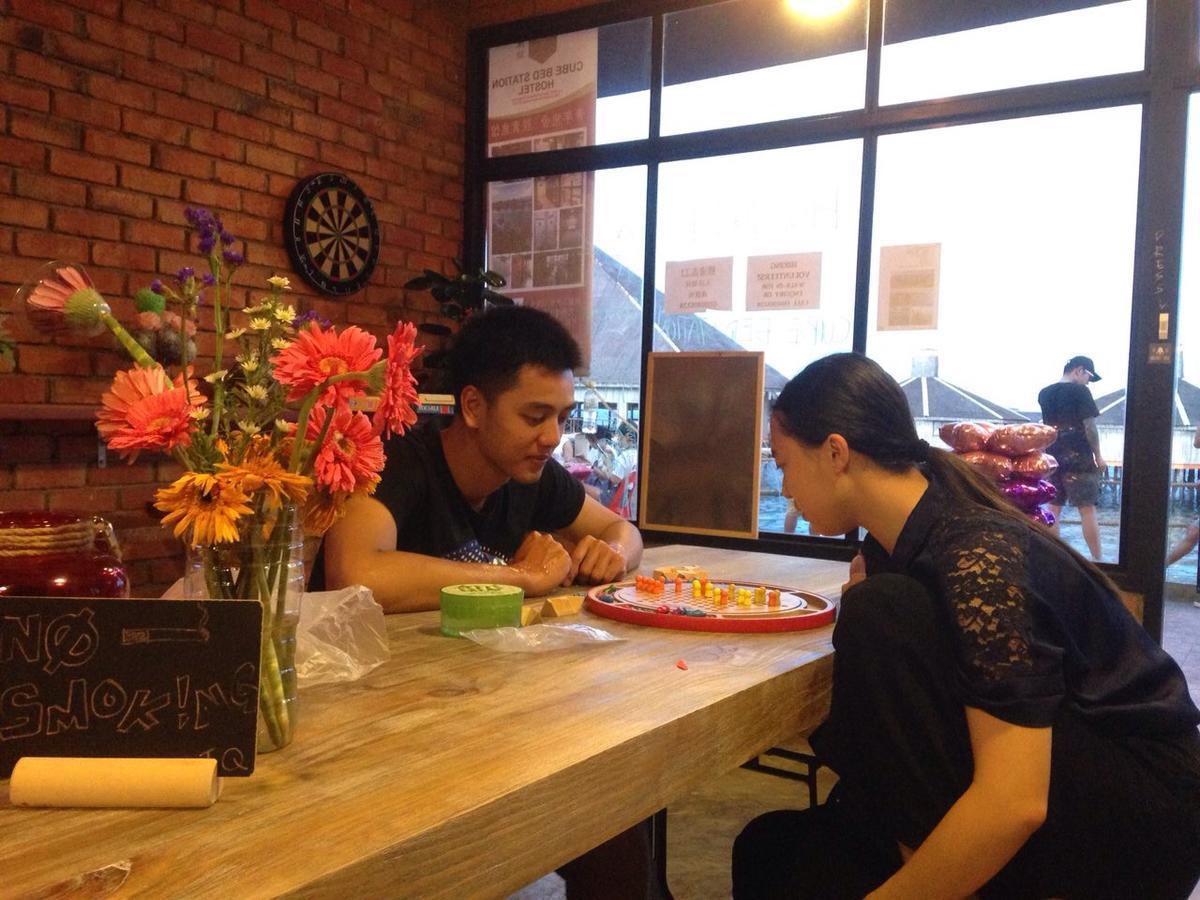 Cube Bed Station & Tours Sdn Bhd Hostel Semporna Ngoại thất bức ảnh