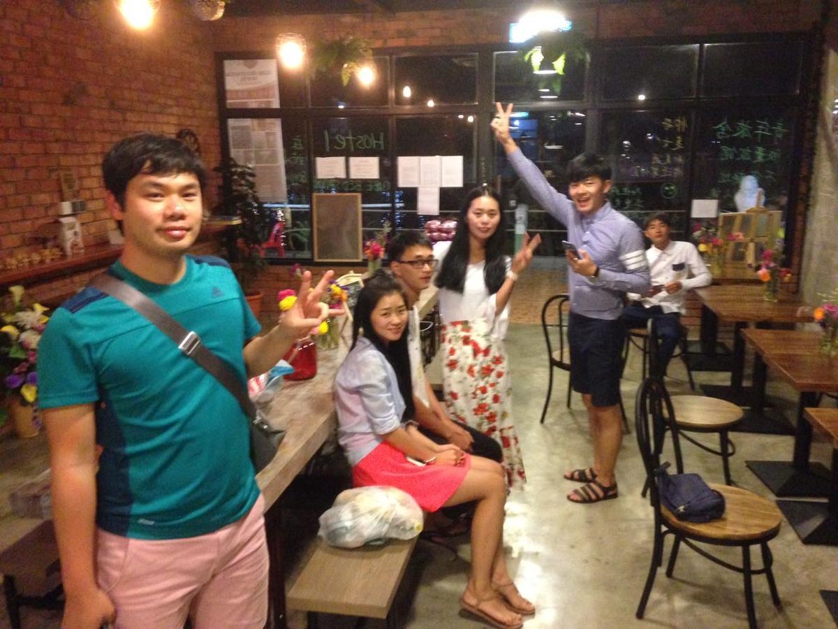 Cube Bed Station & Tours Sdn Bhd Hostel Semporna Ngoại thất bức ảnh