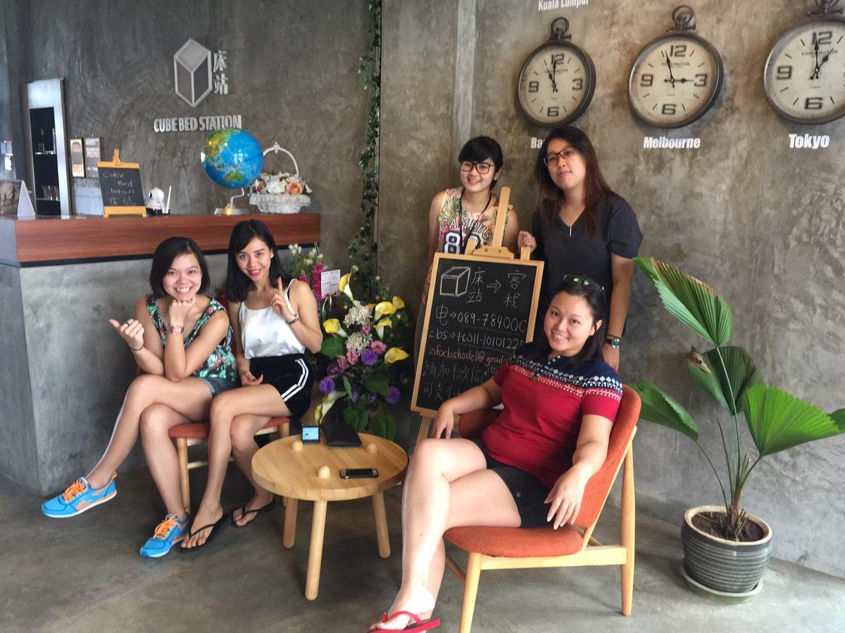 Cube Bed Station & Tours Sdn Bhd Hostel Semporna Ngoại thất bức ảnh
